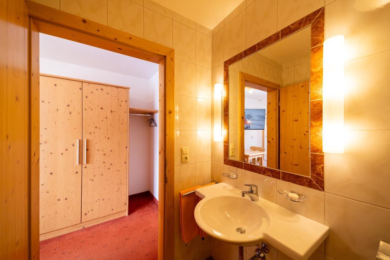 Haus Rosmarie Sankt Anton am Arlberg Exterior foto